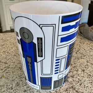 Star Wars bathroom trash can